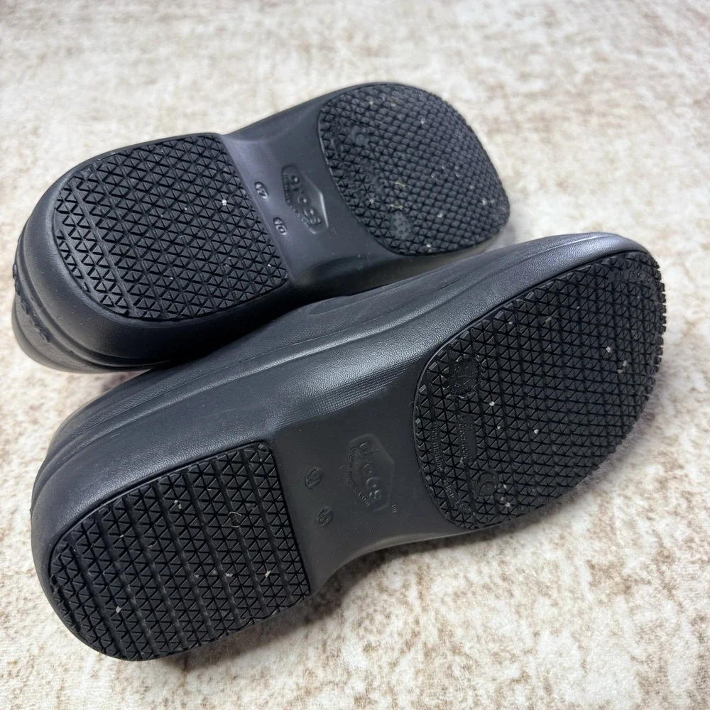 Crocs On The Clock Literide Slip On Work Clogs Slip Resistant Women's Size 10